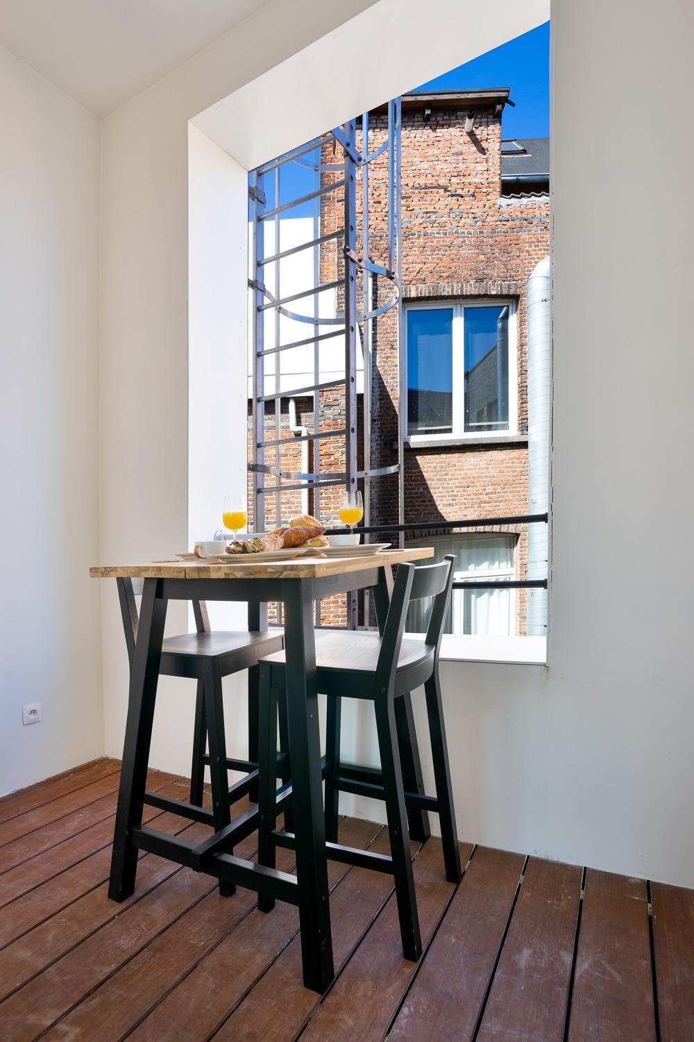 Stylish 1br Close To Kmska *